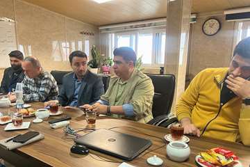برگزاری جلسه در راستای ایجاد فیلدهای موردنیاز در نرم افزارهای HIs و بوم به منظوراستخراج گزارشات مورد نیاز