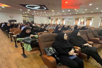 نشست فنی - تخصصی مدیر آمار و فناوری اطلاعات با کارشناسان تغذیه و فناوری اطلاعات مراکز آموزشی درمانی و بیمارستانهای تابعه 